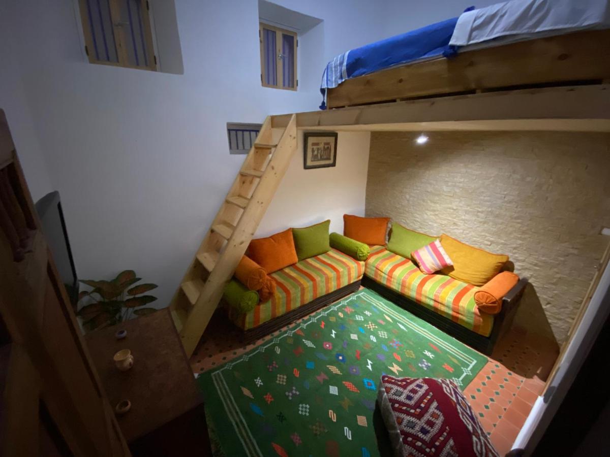 Hostel Capital Rabat Bagian luar foto