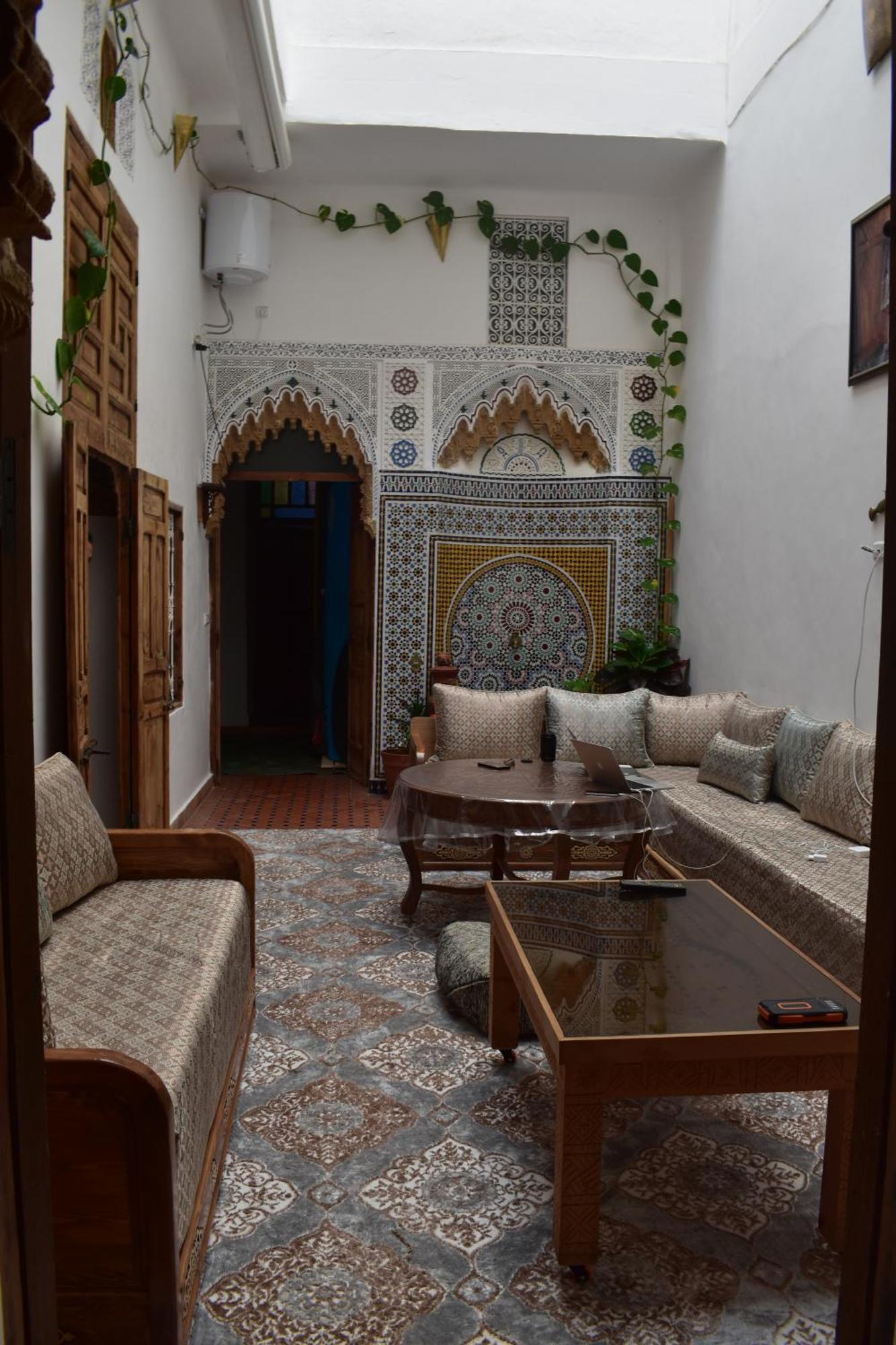 Hostel Capital Rabat Bagian luar foto