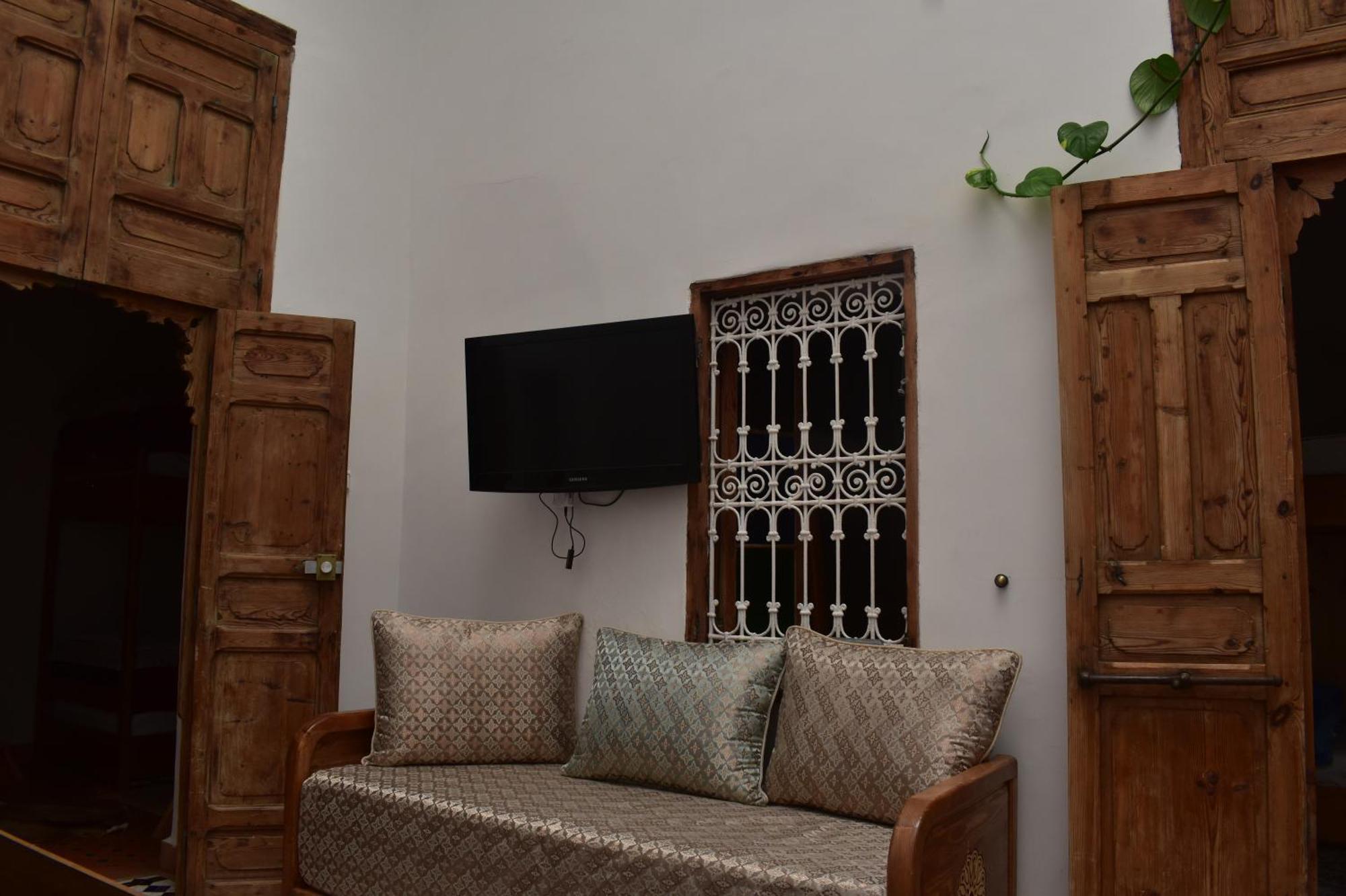 Hostel Capital Rabat Bagian luar foto