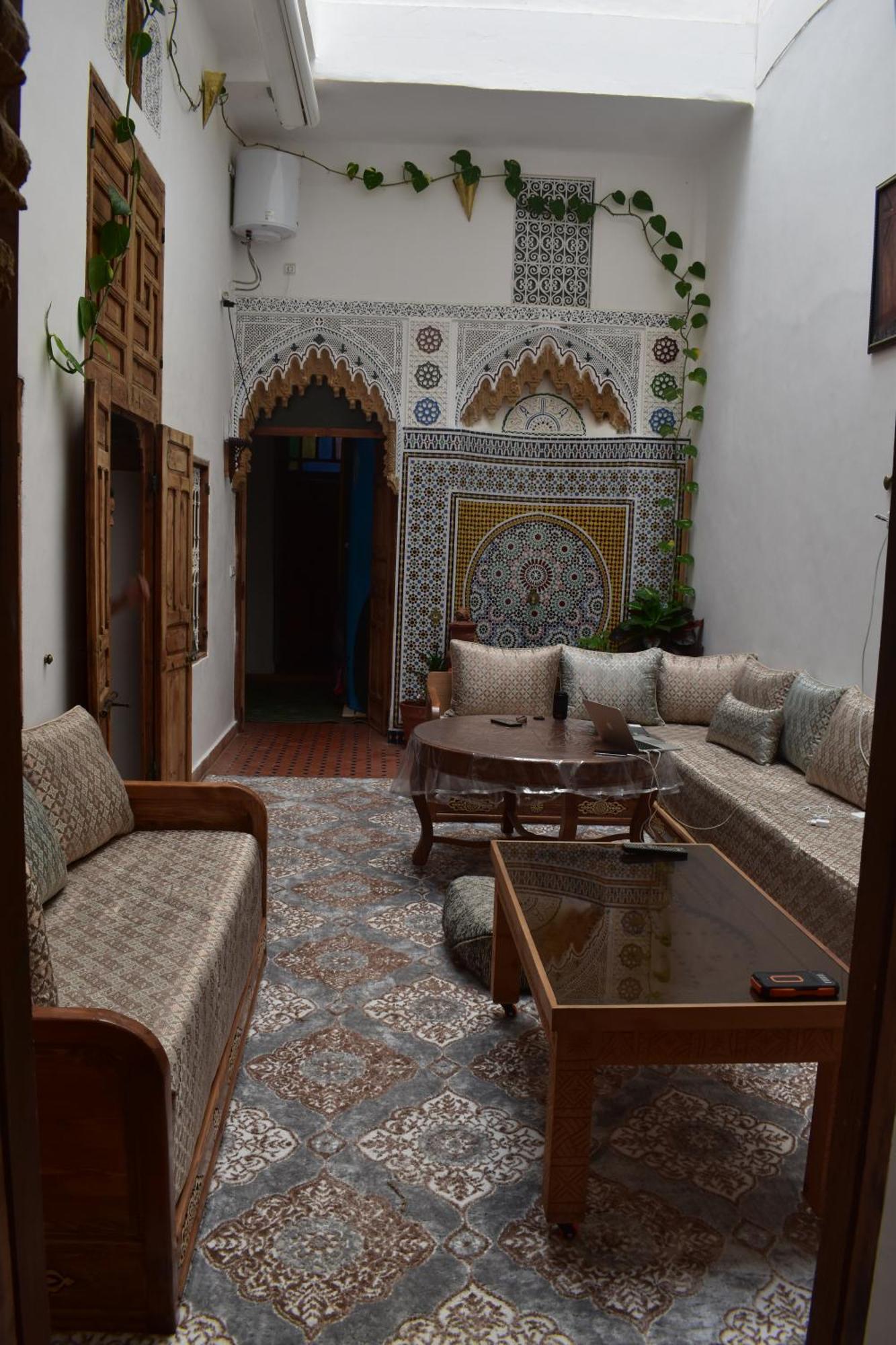 Hostel Capital Rabat Bagian luar foto